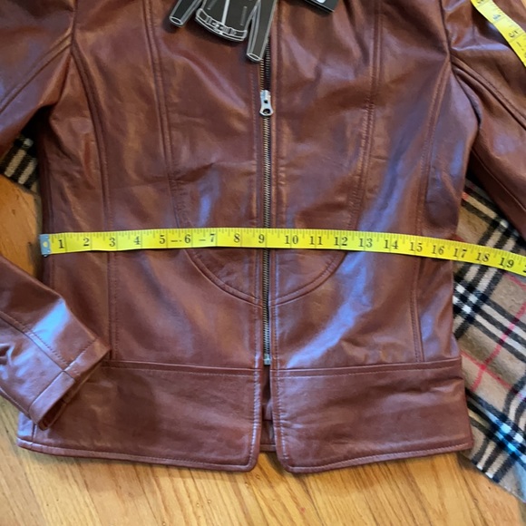 🌺 REAL LEATHER; Brand New with Tags! British Tan Leather Jacket Misses Sz. XS!! - Picture 13 of 13
